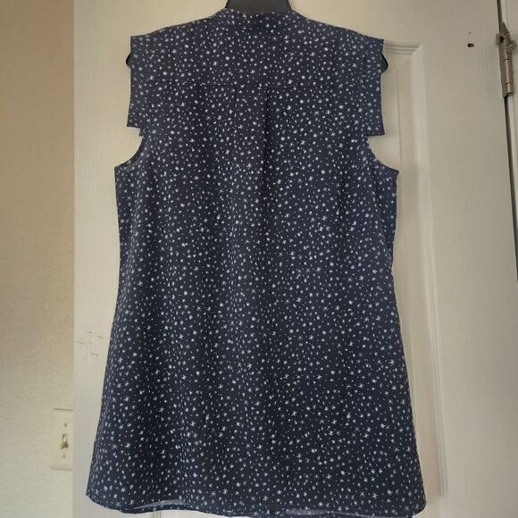 Cabi Starry Night Astral Button-Up blouse L - Picture 5 of 5